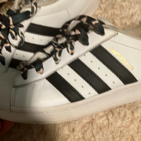 Adidas - Picture 3 of 5